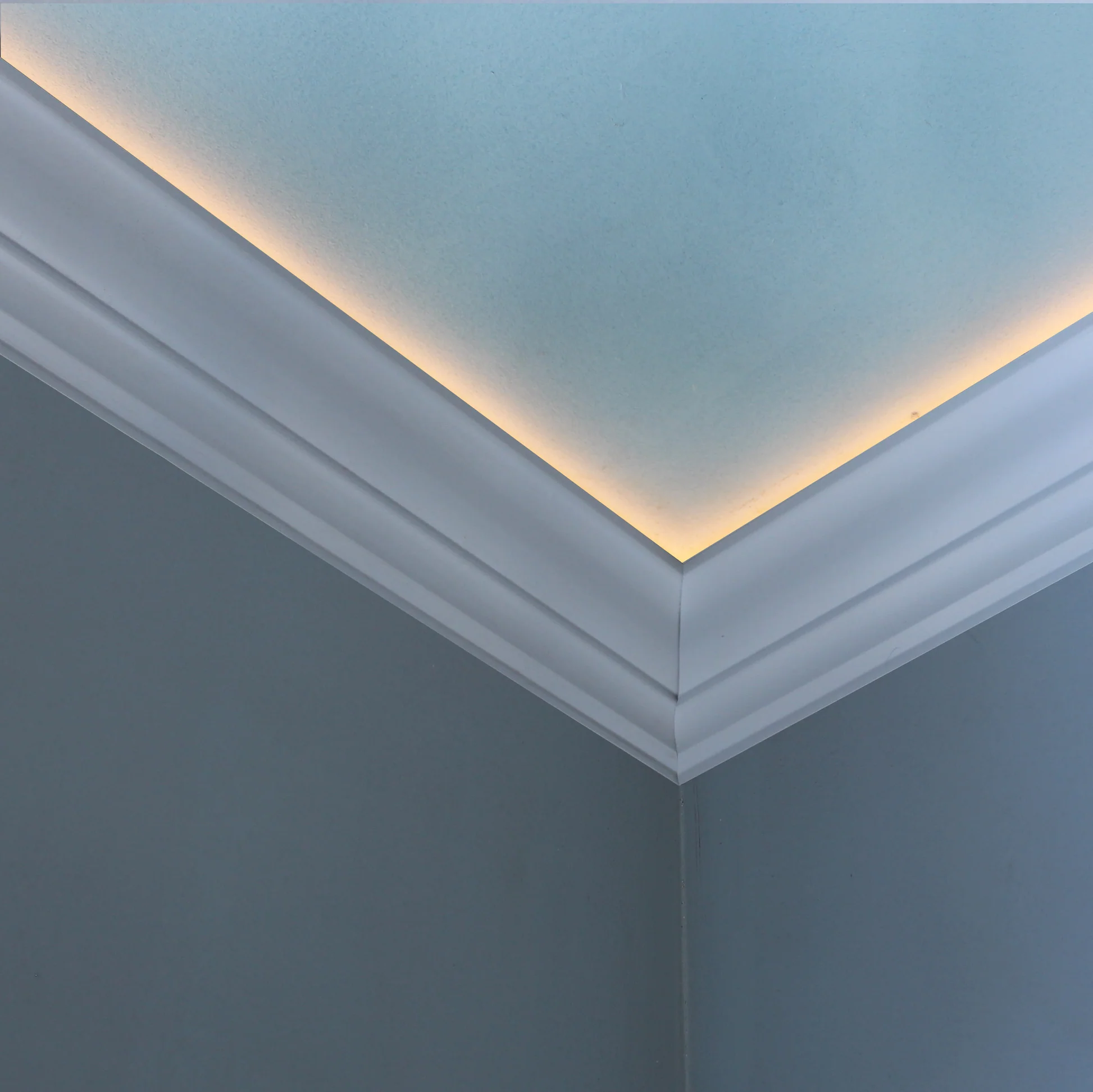 Interior finishing inspiration with crown molding and trim