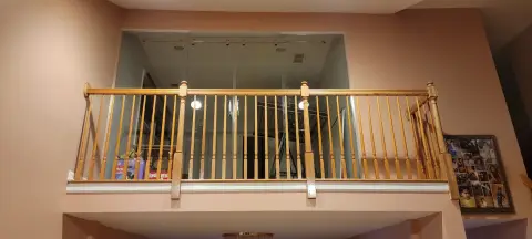 Loft railing